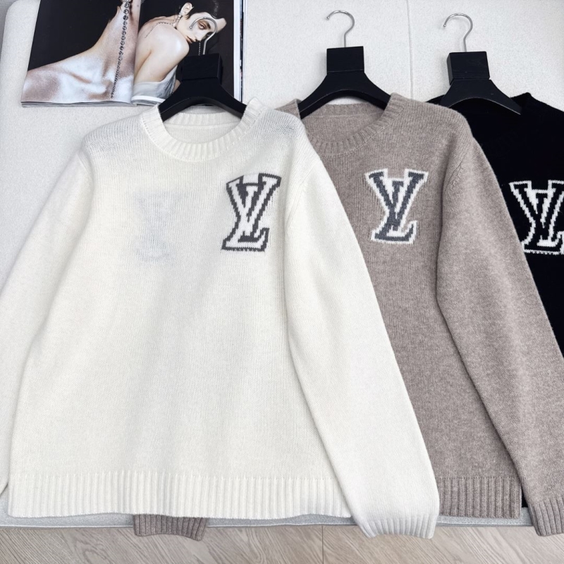 l0vis Vvtt0n sweaters